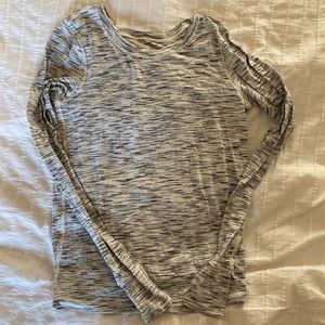 Lululemon open back long sleeve shirt